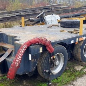 foto 97t/18m low trailer 5+3axles 3parts special Nooteboom